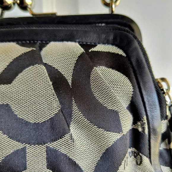 Coach 13623 Parker 2008 Black Signature C Optic Canvas Kiss Lock Shoulder Bag - Picture 4 of 12